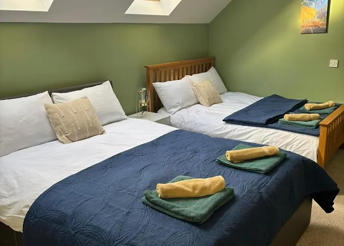 Homestay Brady Monaghan