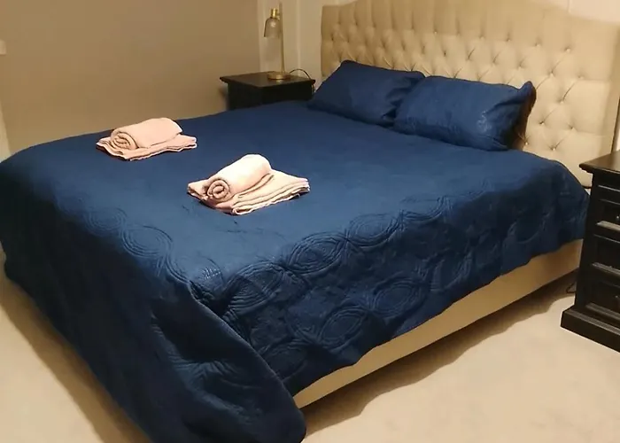 Brady Монахан